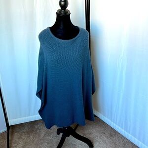 RISI wool/cashmere poncho